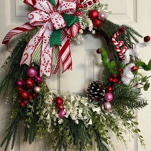 Elegant Holiday Wreath with Red and Green Ornaments